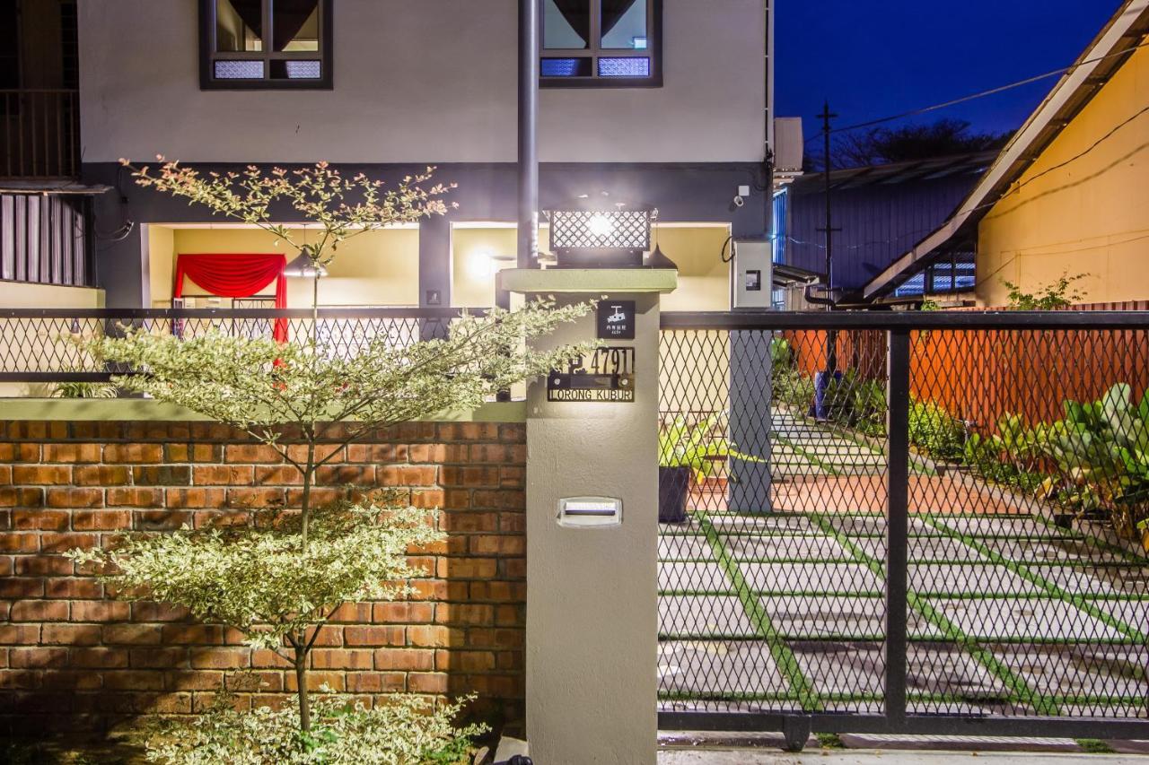 Explore 5Br Gardenhouse Retreats Butterworth Exterior foto